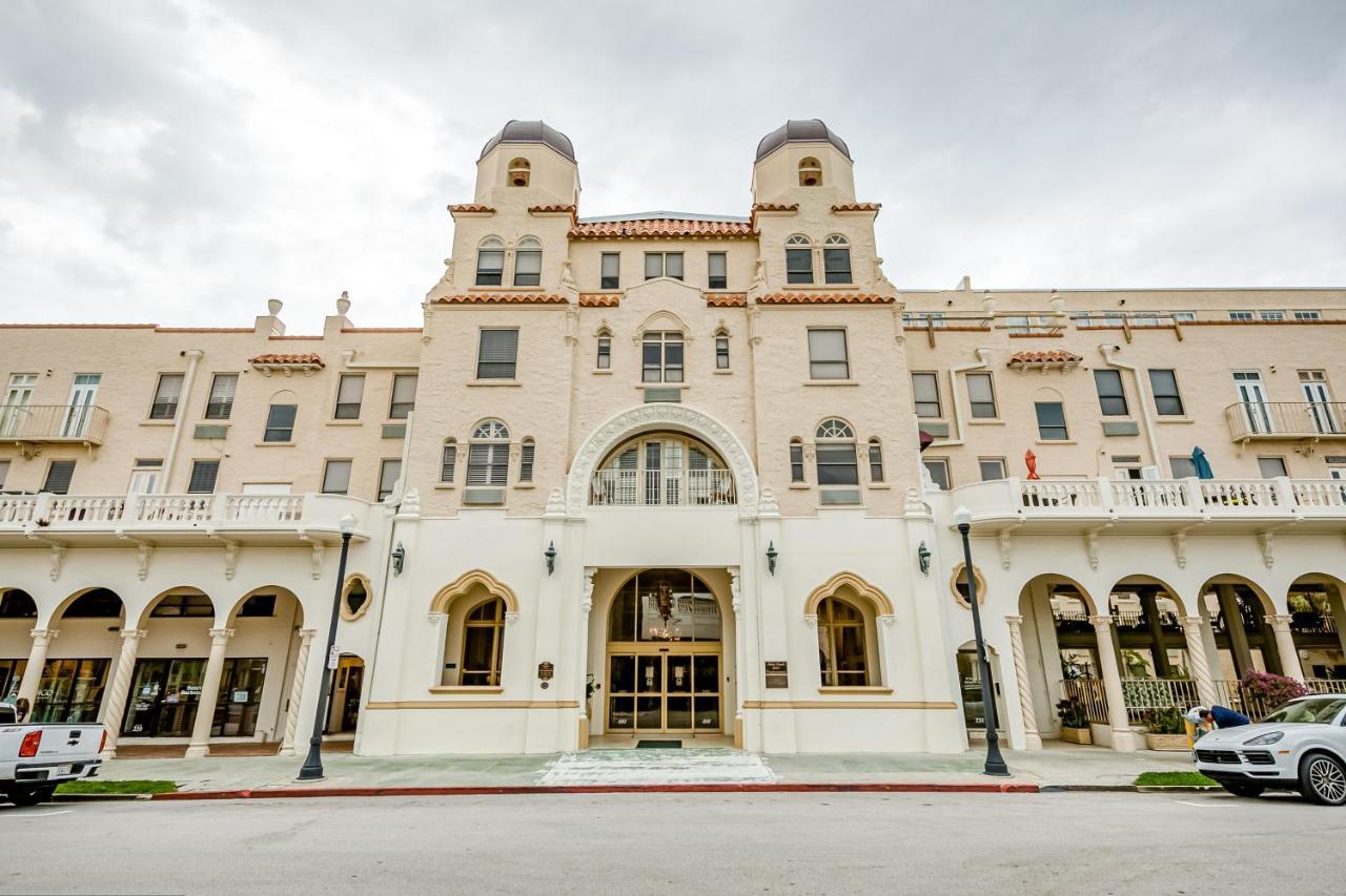 Palm Beach Hotel & Sunrise Cottage Экстерьер фото