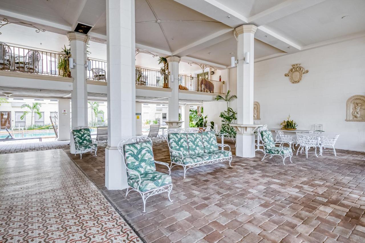 Palm Beach Hotel & Sunrise Cottage Экстерьер фото