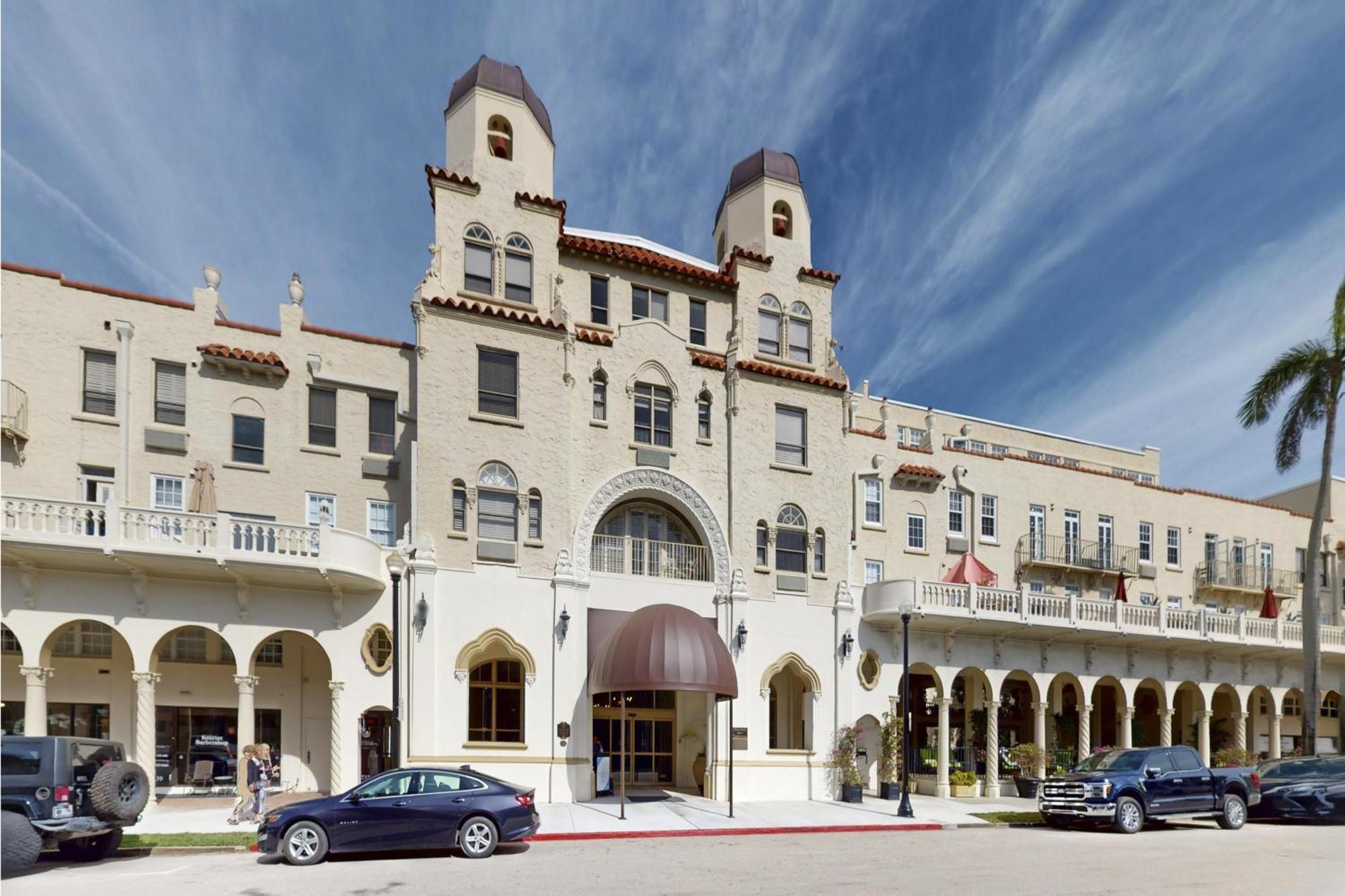 Palm Beach Hotel & Sunrise Cottage Экстерьер фото