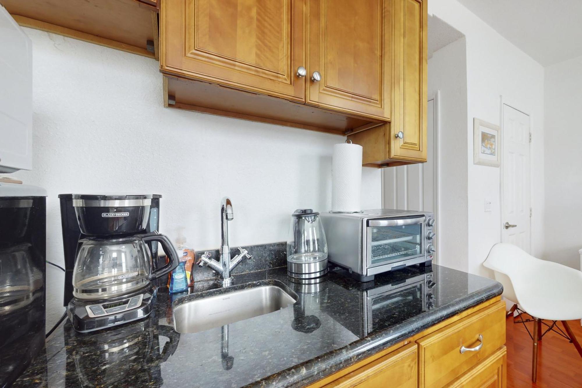 Palm Beach Hotel & Sunrise Cottage Экстерьер фото